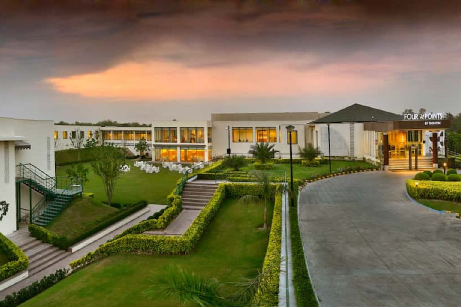 4 points by sheraton delhi