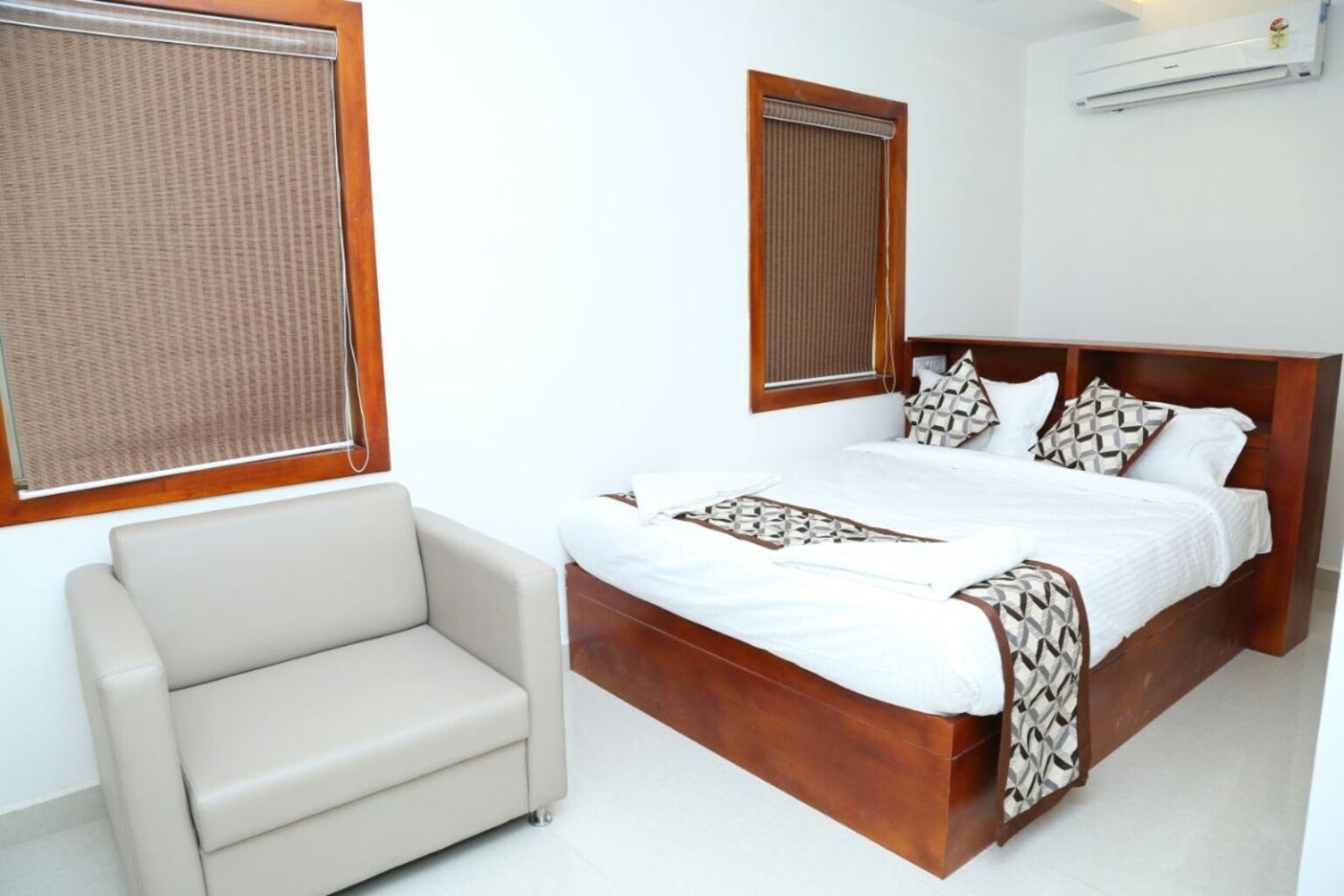 How to reach 4U Business Class Hotel Chennai 4u business class hotel