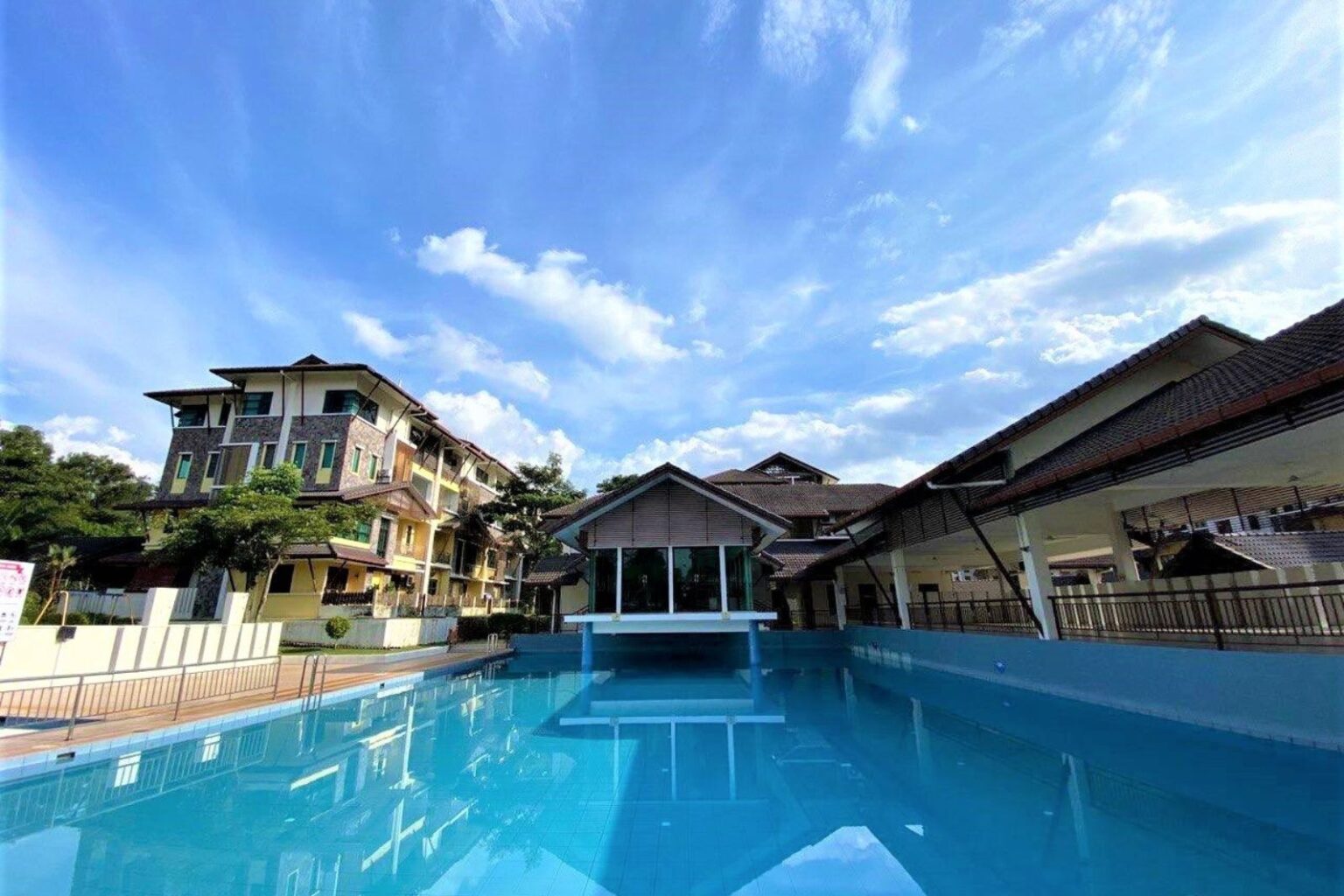 How to reach Avenue 2 Lake Valley Malaysia avenue 2