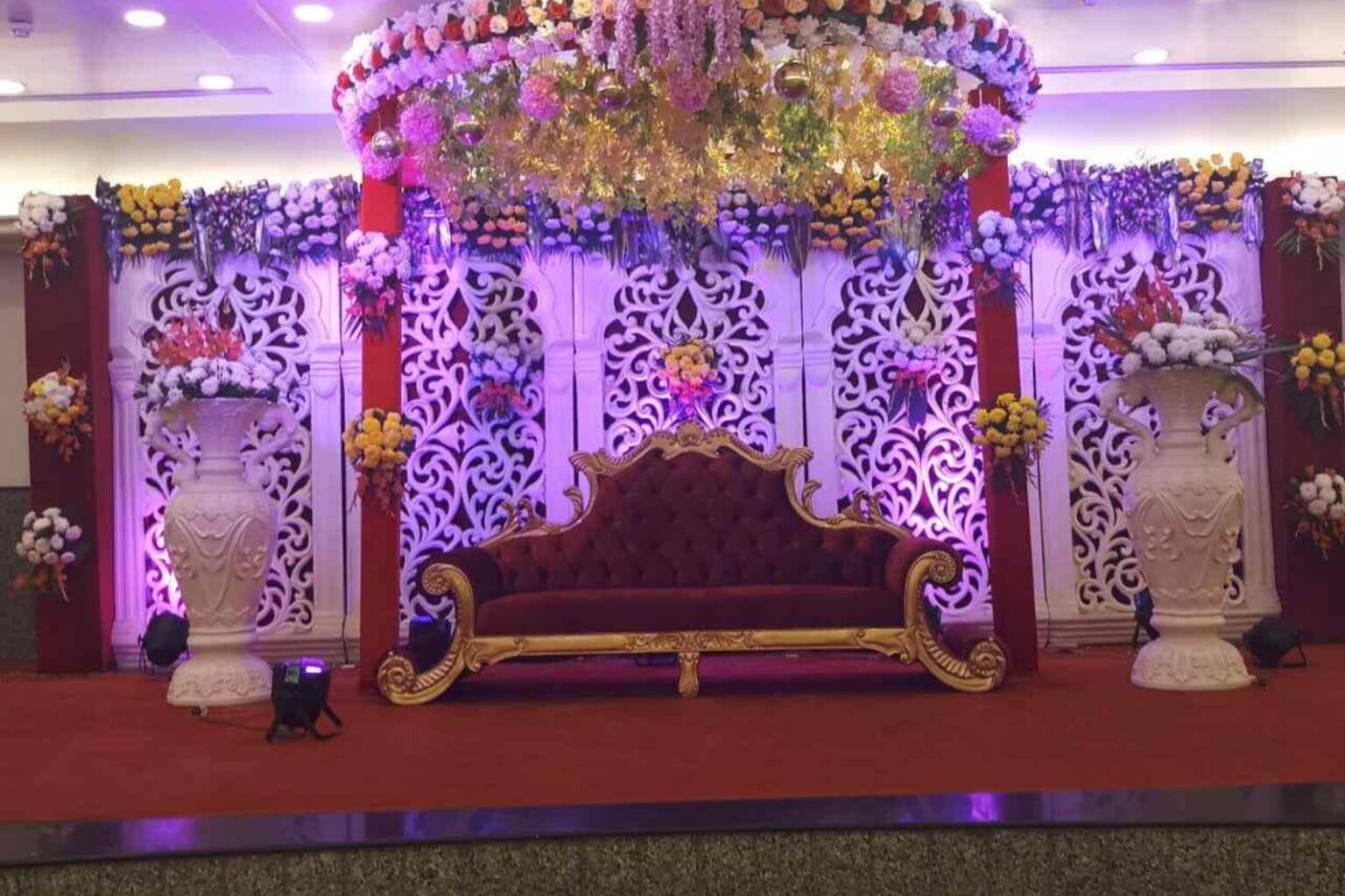 How to reach B2 Party Palace City Delhi b2 party palace