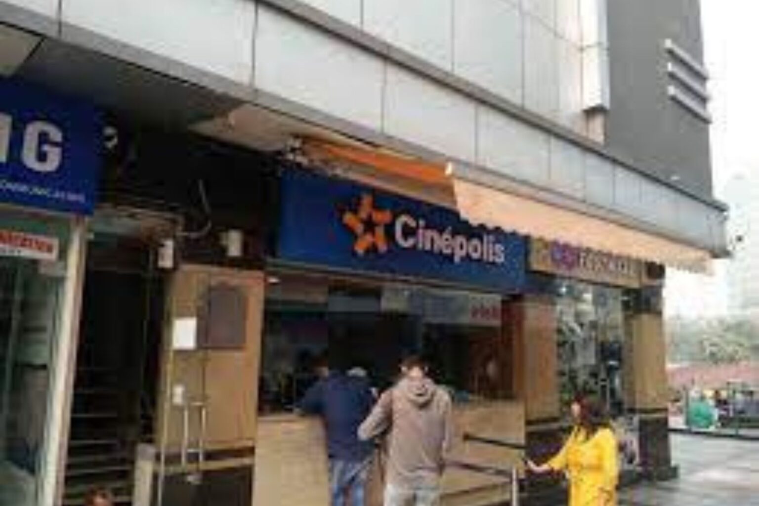 How to reach Cinepolis Gk2 New Delhi cinepolis gk2
