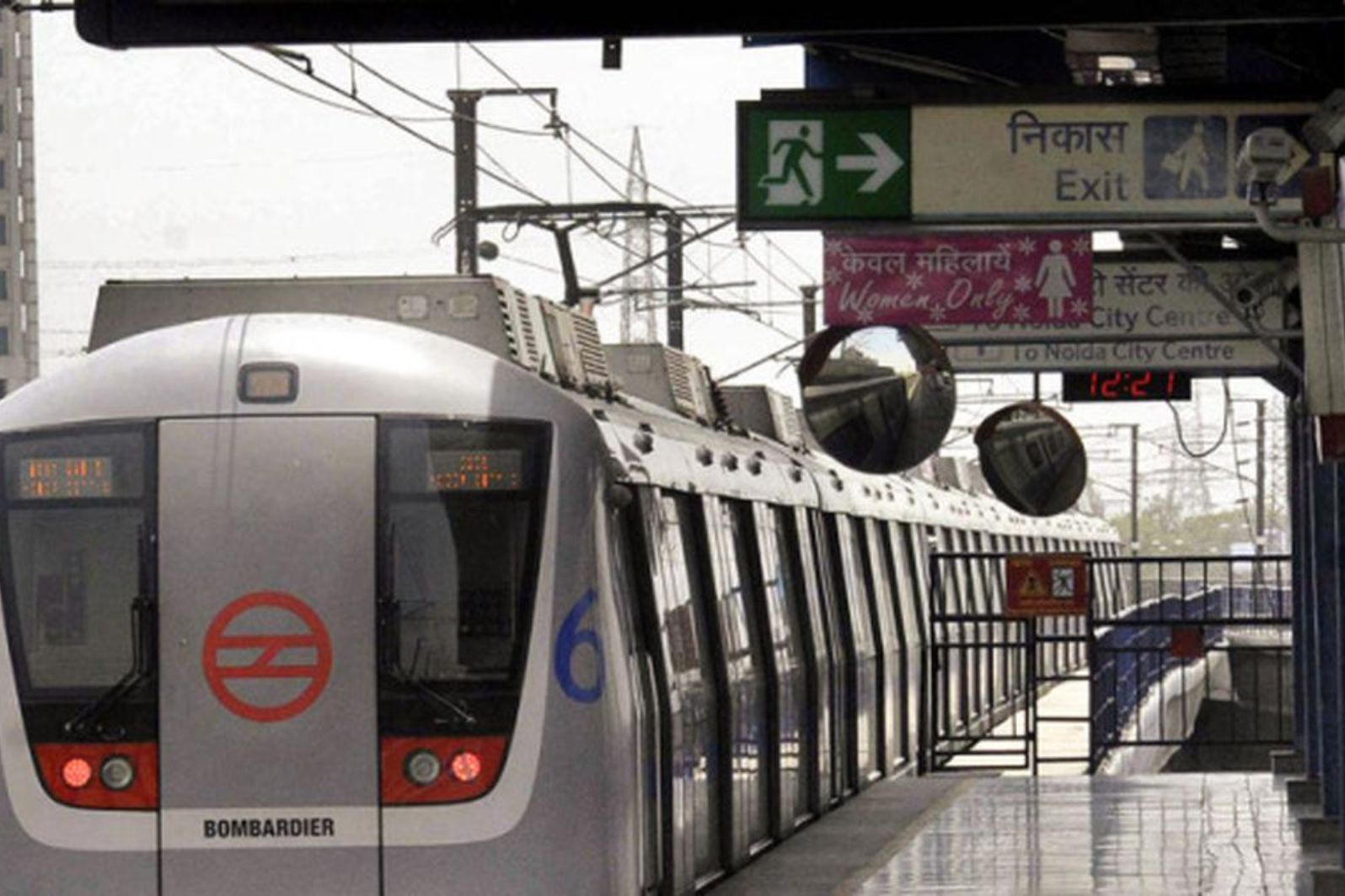 noida sector 62 metro