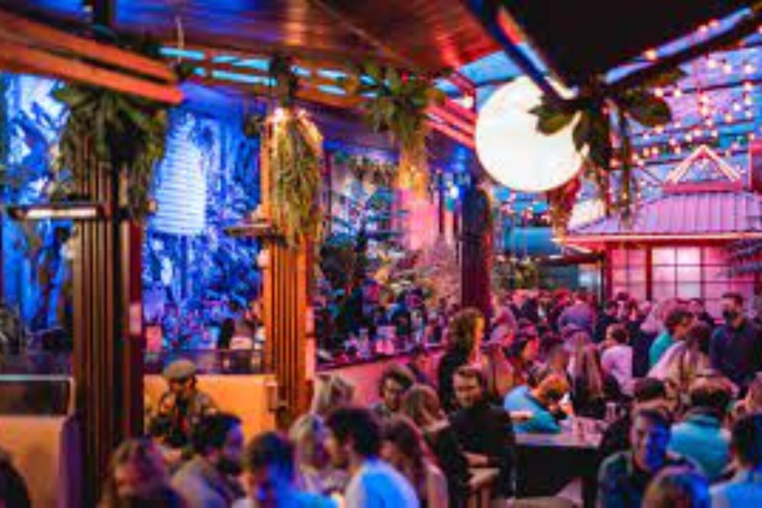 How to reach PL4 Night Club United Kingdom pl4