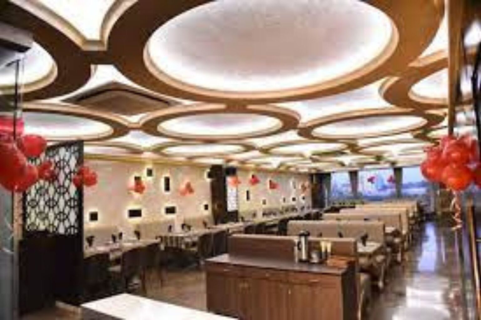 How to reach Superia 2 Indian Restaurant Ahmedabad superia 2