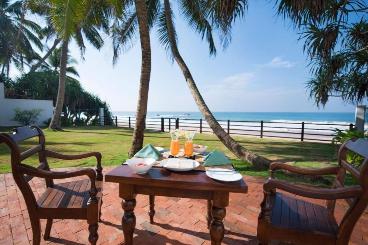 How to reach Villa 46 Hikkaduwa Hotel villa 46 hikkaduwa