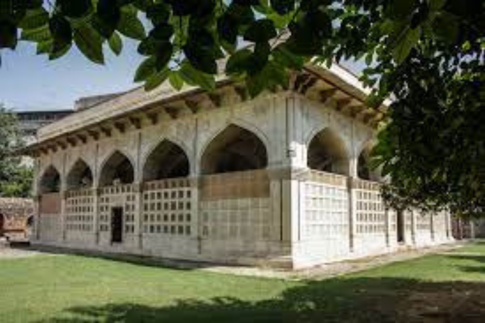 64 khamba