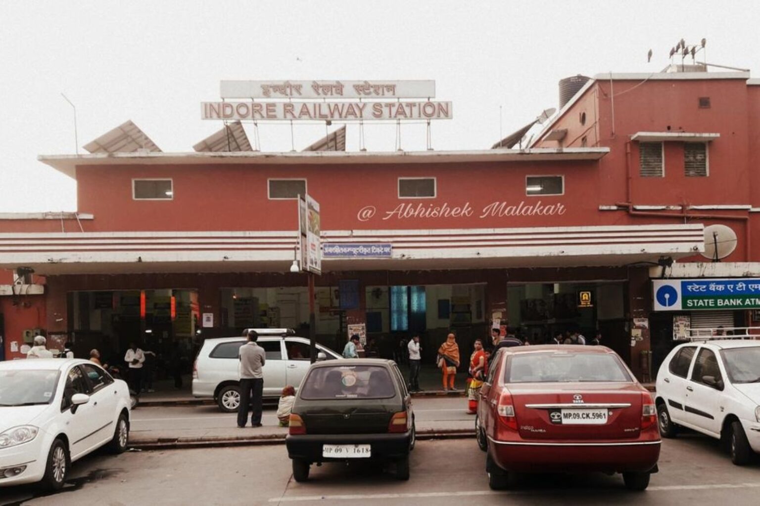 platform no 4 indore