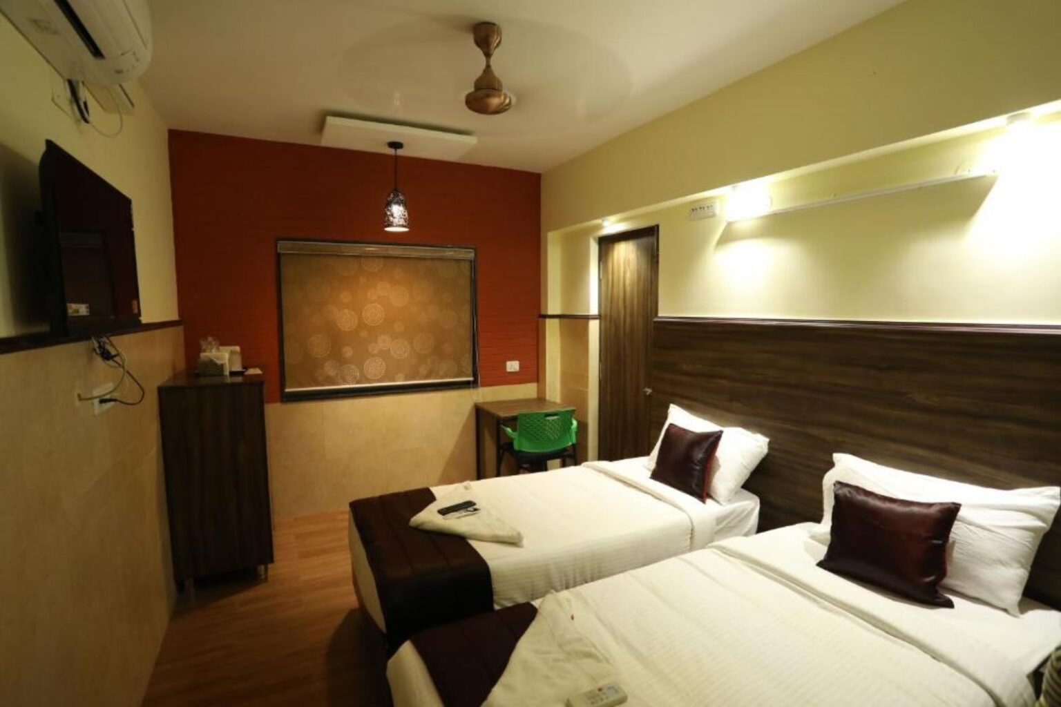 season 4 nungambakkam