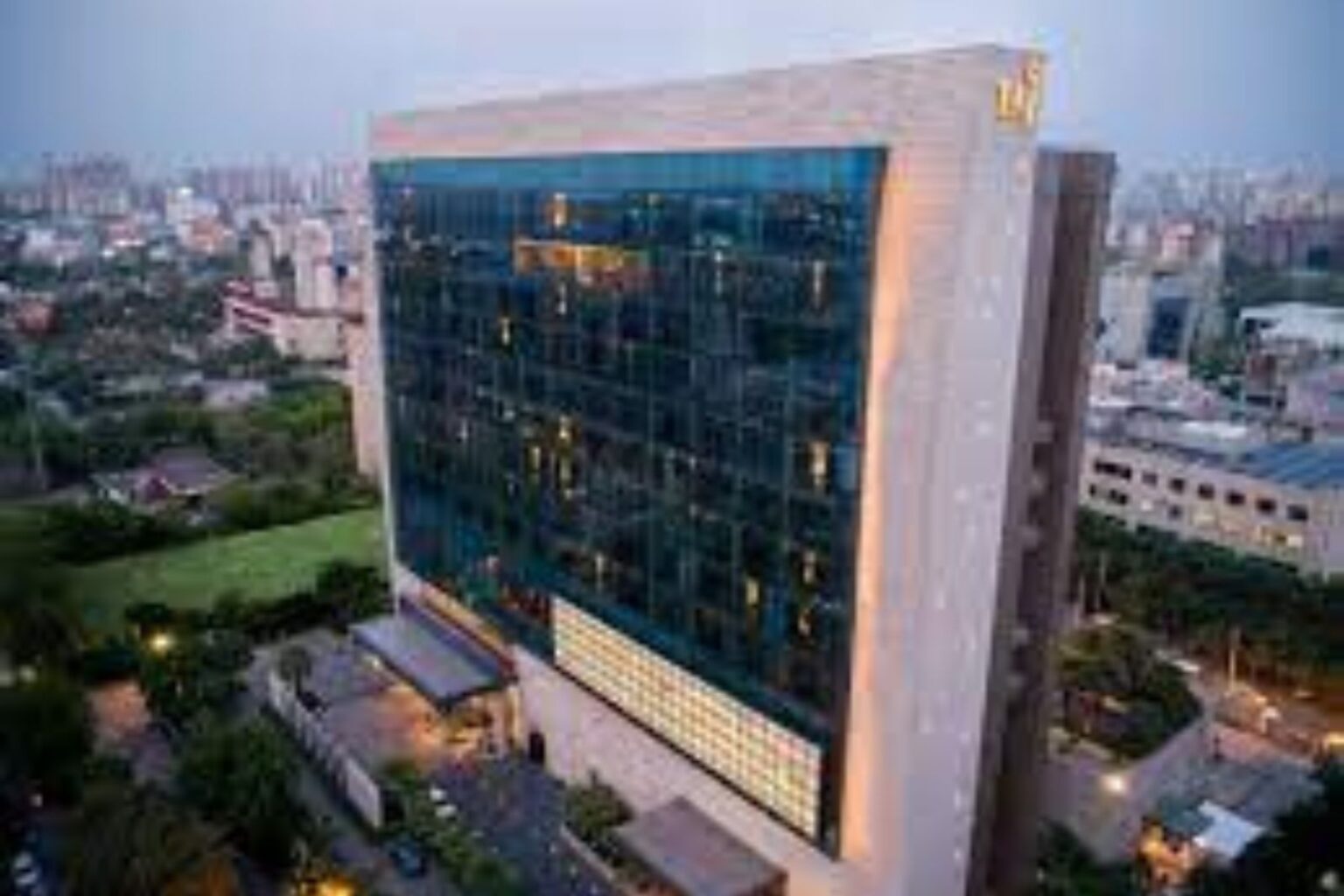 taj sector 44 gurgaon