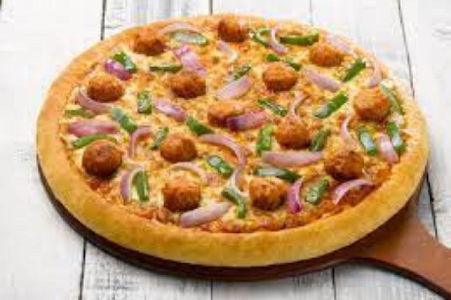 How to reach Pizza Hut Meal For 4 Taj Ganj pizza hut meal for 4