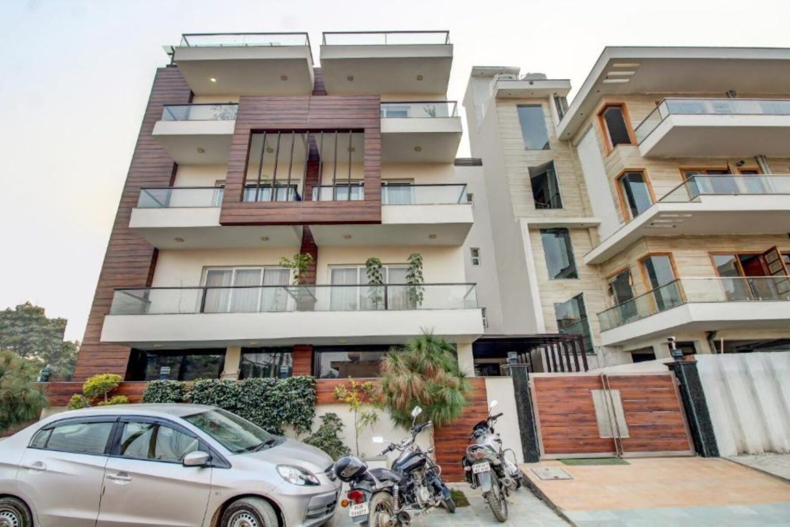 residency green sector 46